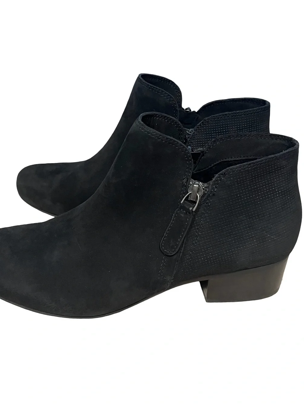 ABEO Lanora Black Suede Women’s Sz 8.5 Ankle Boots Side Zip Low Heel EUC